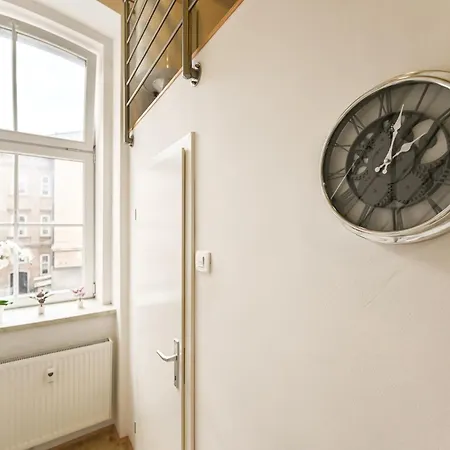 Apartma N'Poznam Tobacna 2 Laibach Exterior foto